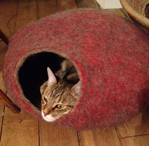 cat cave nid pour chat en feutre